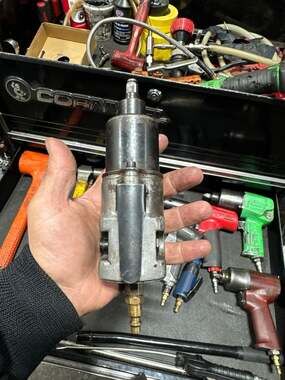 Vintage Ingersoll Rand Model 211 3/8 Inch Drive Inline Air Impactool